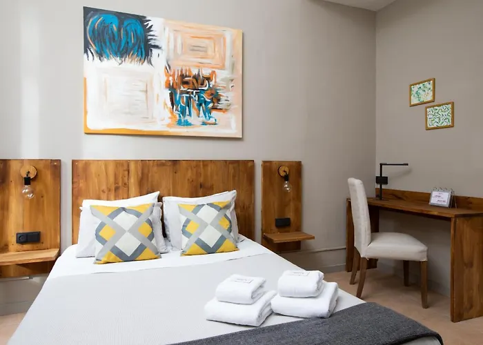 Jardinets Guest House